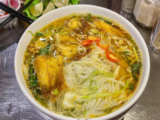 Bánh đa Quỳnh Côi Hoa Ngọ